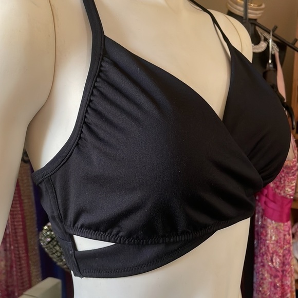 Victoria’s Secret Sport Bra Pink Ultimate Lightly Lined Removable Padding NEW - Picture 4 of 11